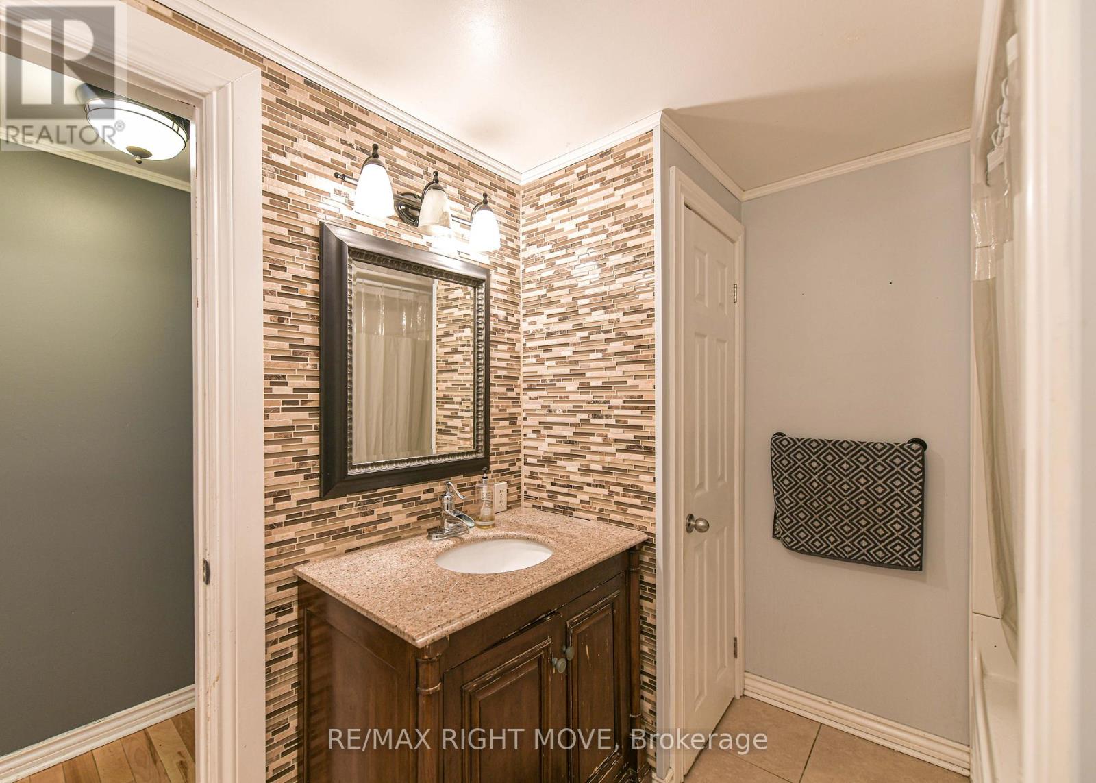 3323 Park Road, Severn, Ontario  L3V 0V9 - Photo 32 - S12379656