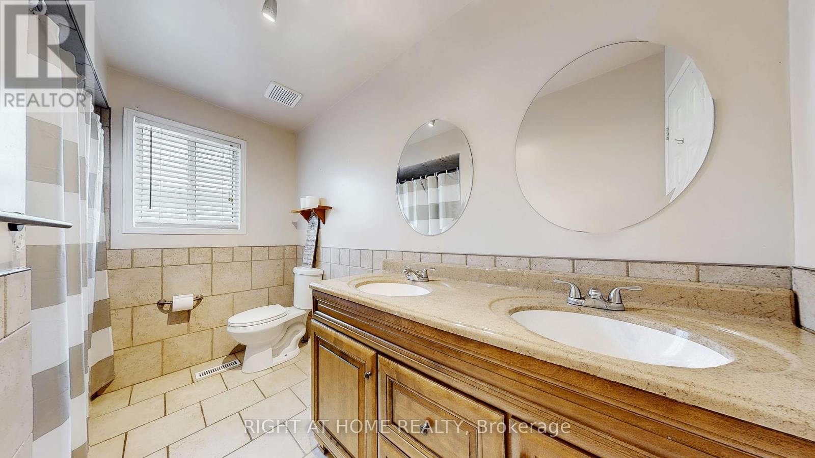 99 Widgeon Street, Barrie, Ontario  L4N 8W3 - Photo 17 - S12379672