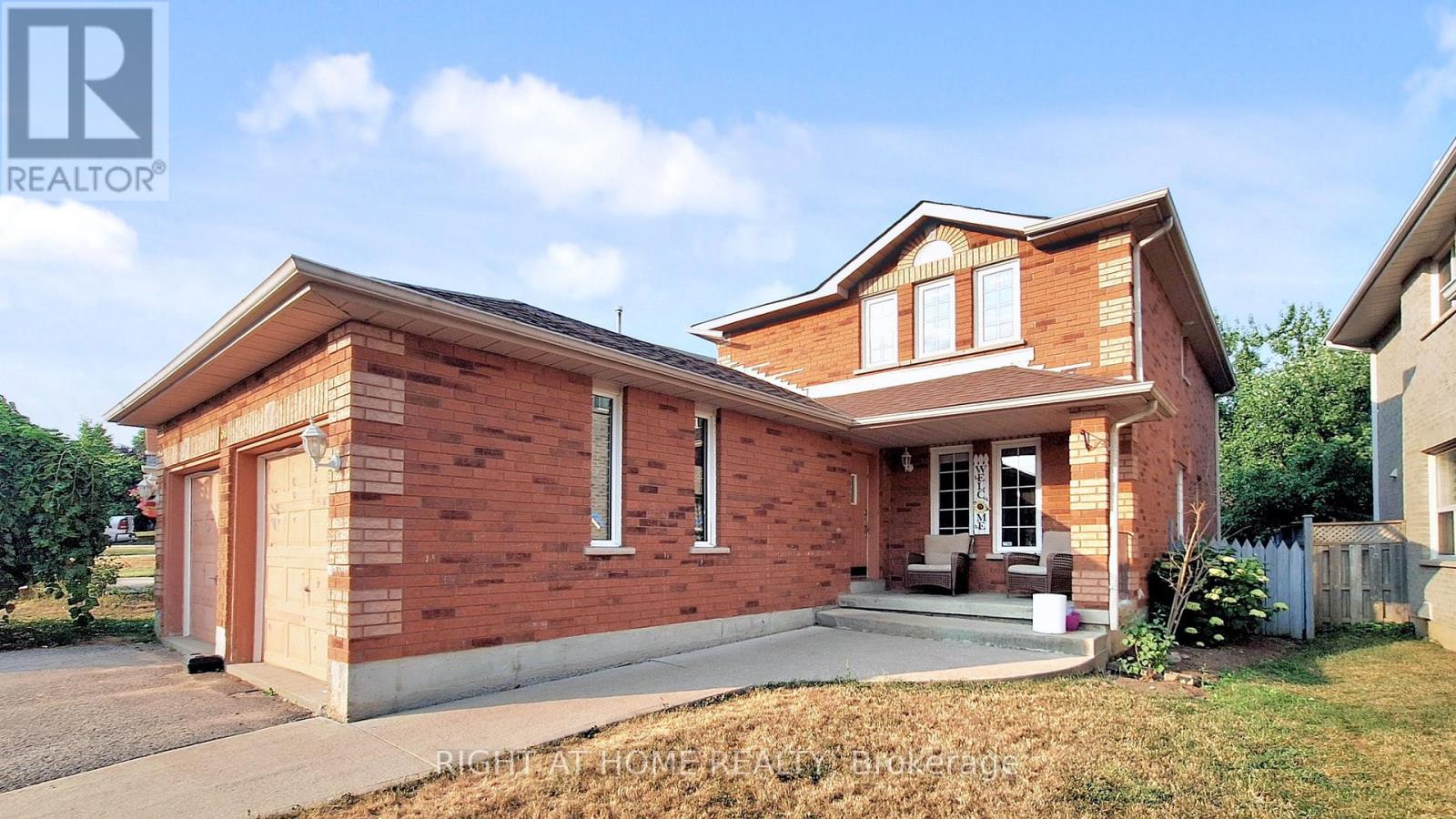 99 Widgeon Street, Barrie, Ontario  L4N 8W3 - Photo 2 - S12379672