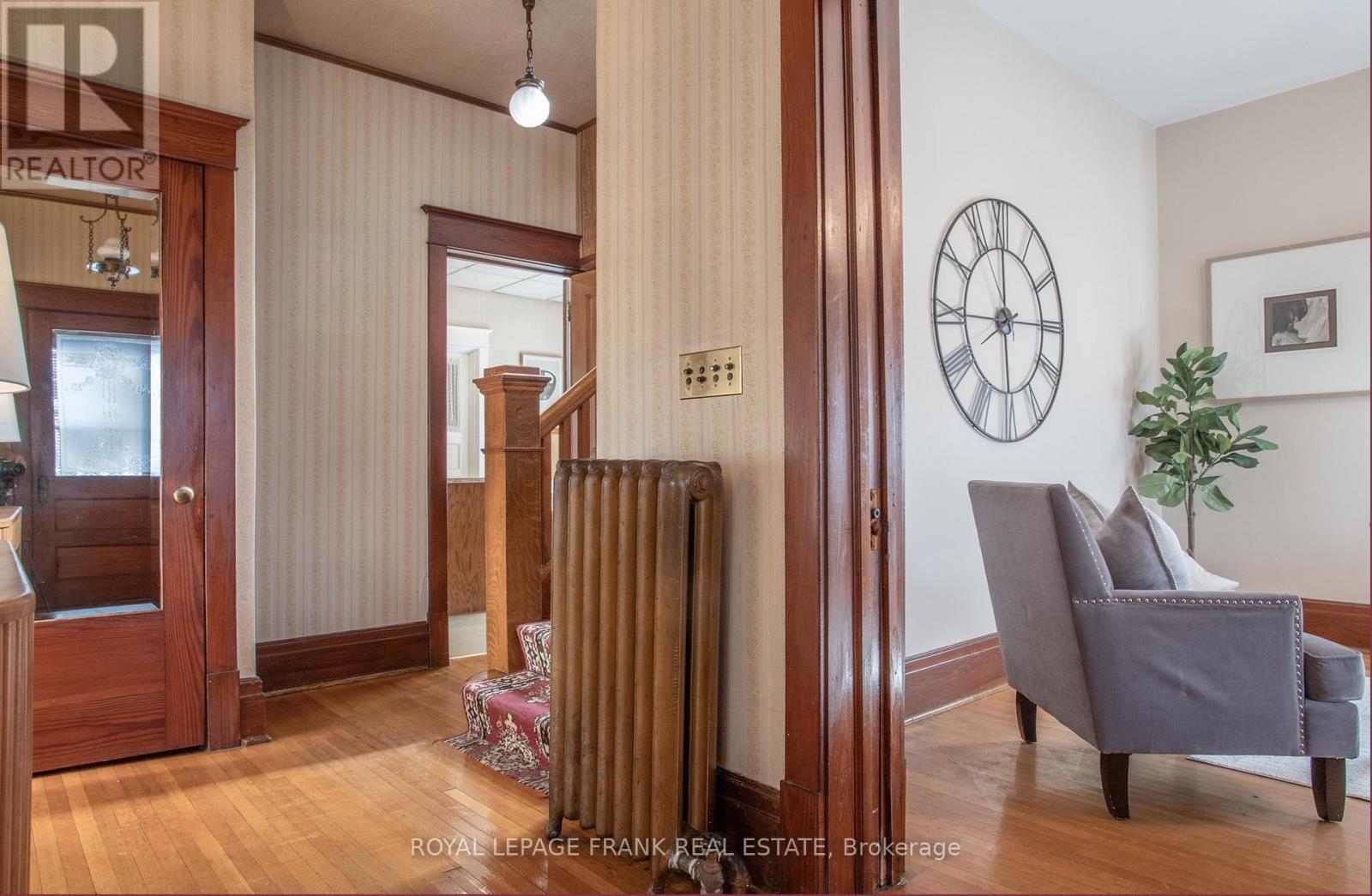 33 Fairbanks Street, Oshawa, Ontario  L1H 2L7 - Photo 18 - E12378374