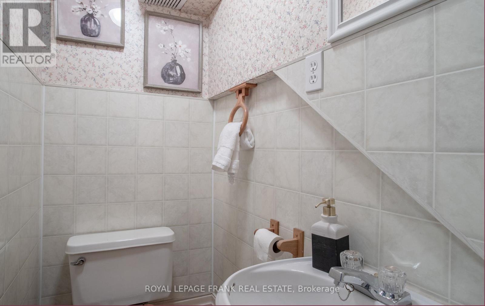 33 Fairbanks Street, Oshawa, Ontario  L1H 2L7 - Photo 20 - E12378374