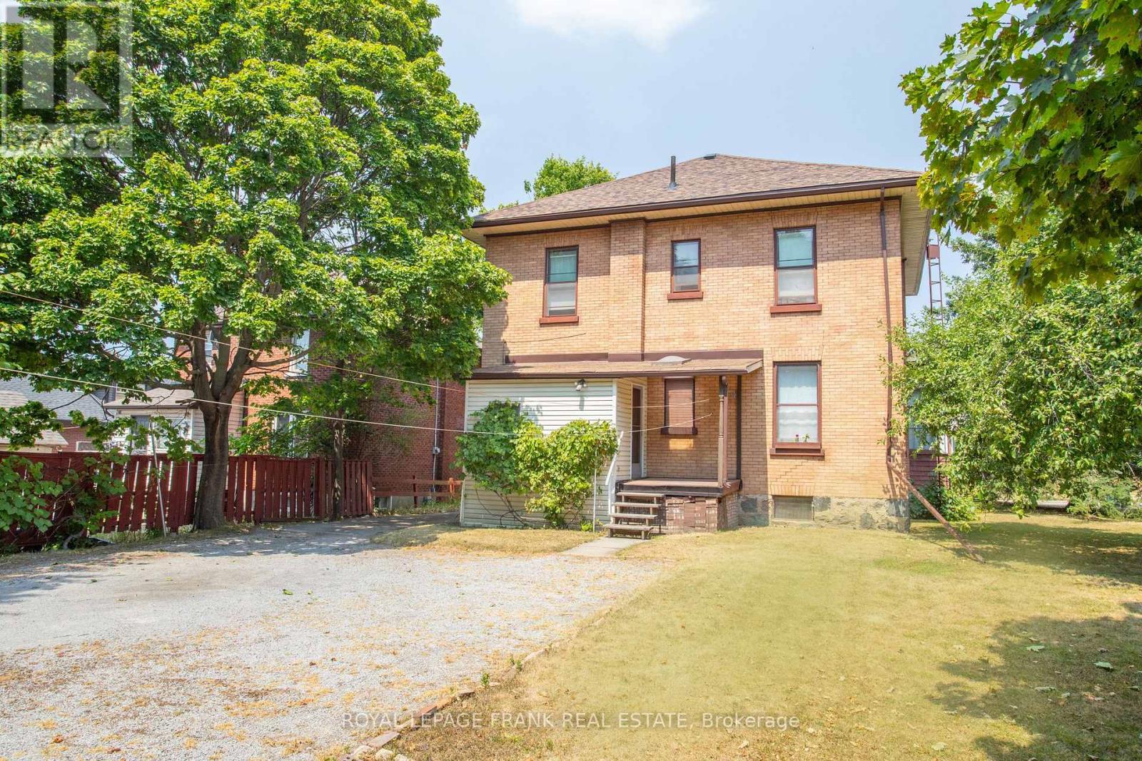 33 Fairbanks Street, Oshawa, Ontario  L1H 2L7 - Photo 30 - E12378374