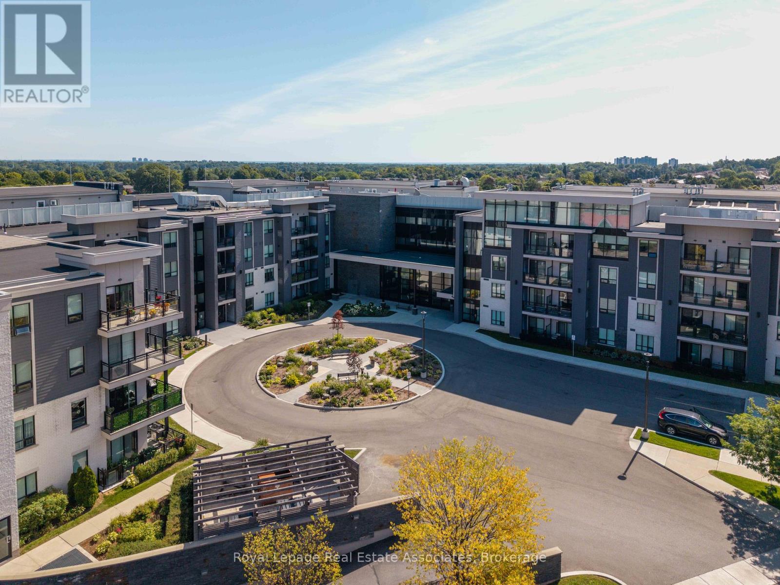 108 - 3170 Erin Mills Parkway, Mississauga, Ontario  L5L 0B6 - Photo 12 - W12379669
