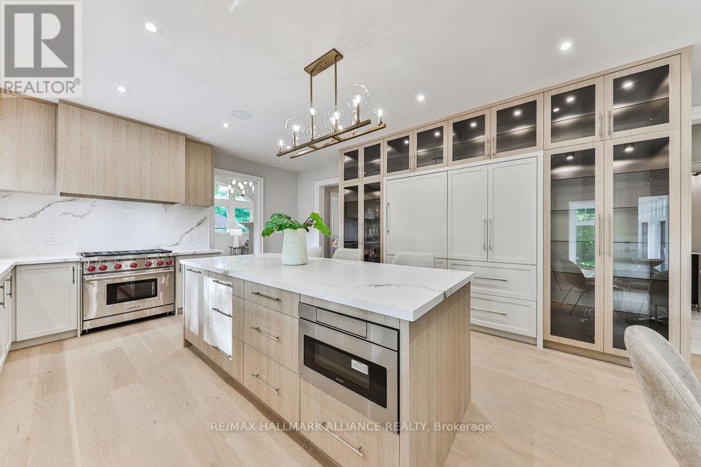 1310 Duncan Road, Oakville, Ontario  L6J 2P8 - Photo 12 - W12379671