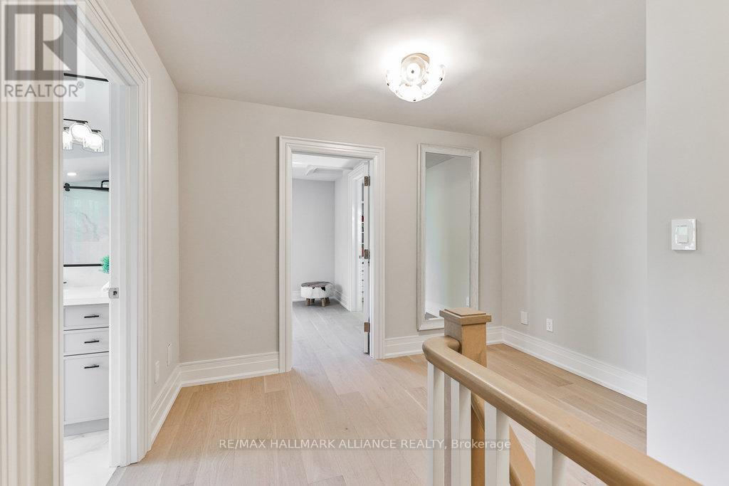 1310 Duncan Road, Oakville, Ontario  L6J 2P8 - Photo 19 - W12379671