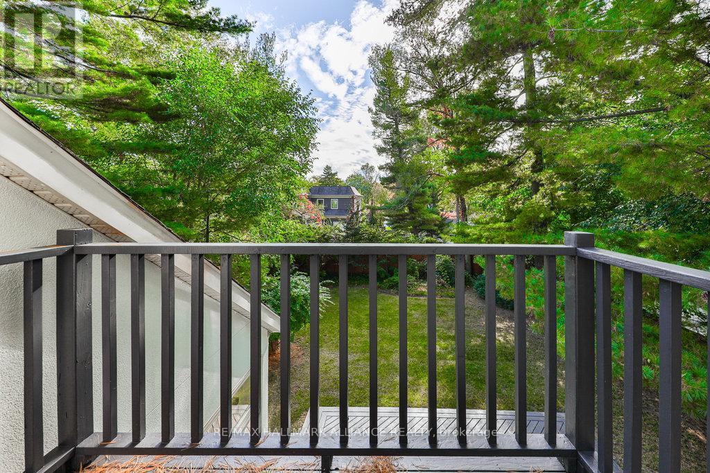 1310 Duncan Road, Oakville, Ontario  L6J 2P8 - Photo 22 - W12379671