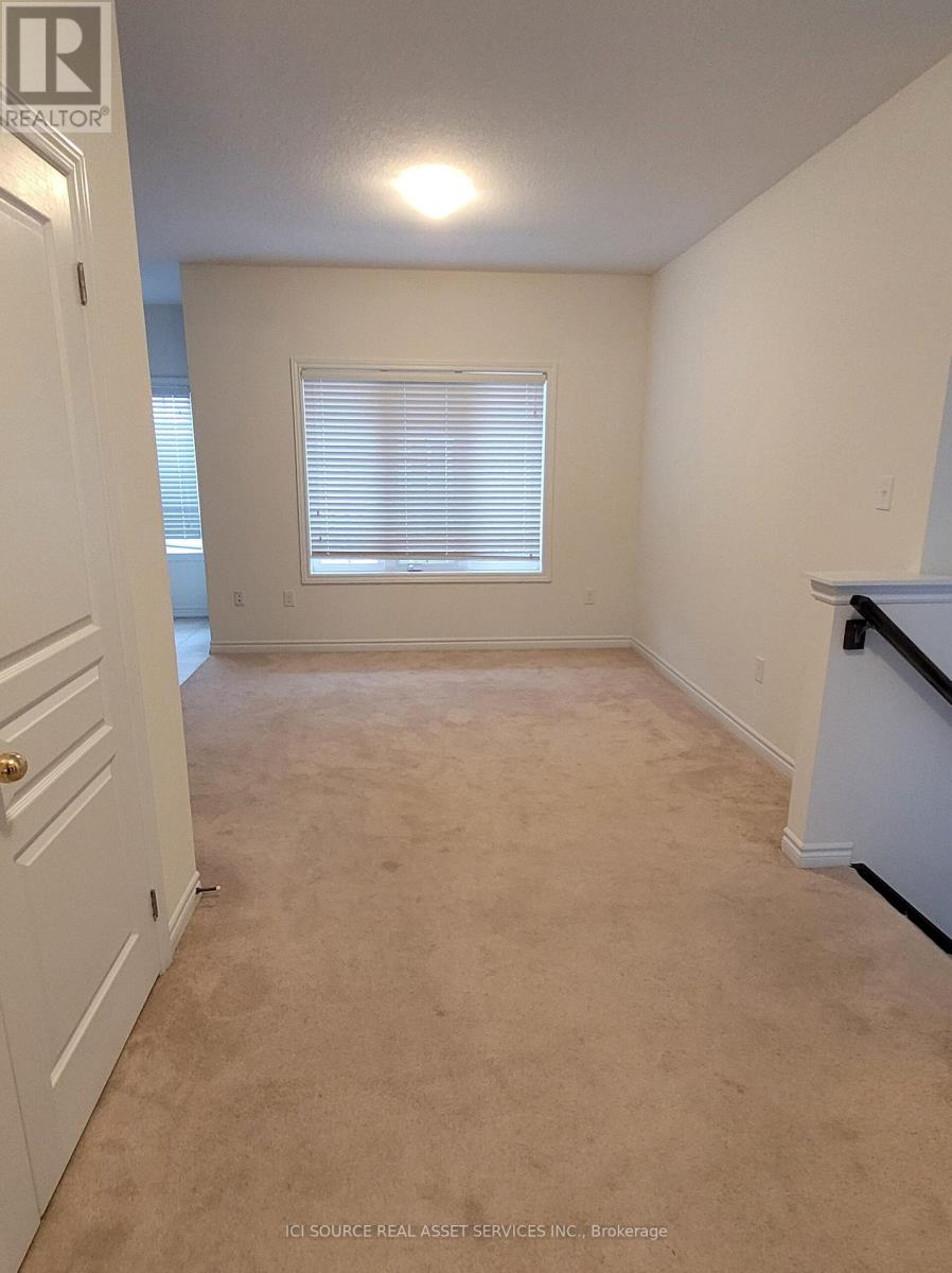 3 - 403 Westwood Drive, Kitchener, Ontario  N2M 0B5 - Photo 5 - X12379659