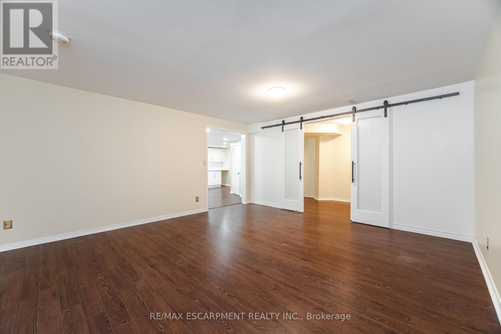 31 Ingrid Court, Hamilton, Ontario  L8W 2V4 - Photo 38 - X12379665