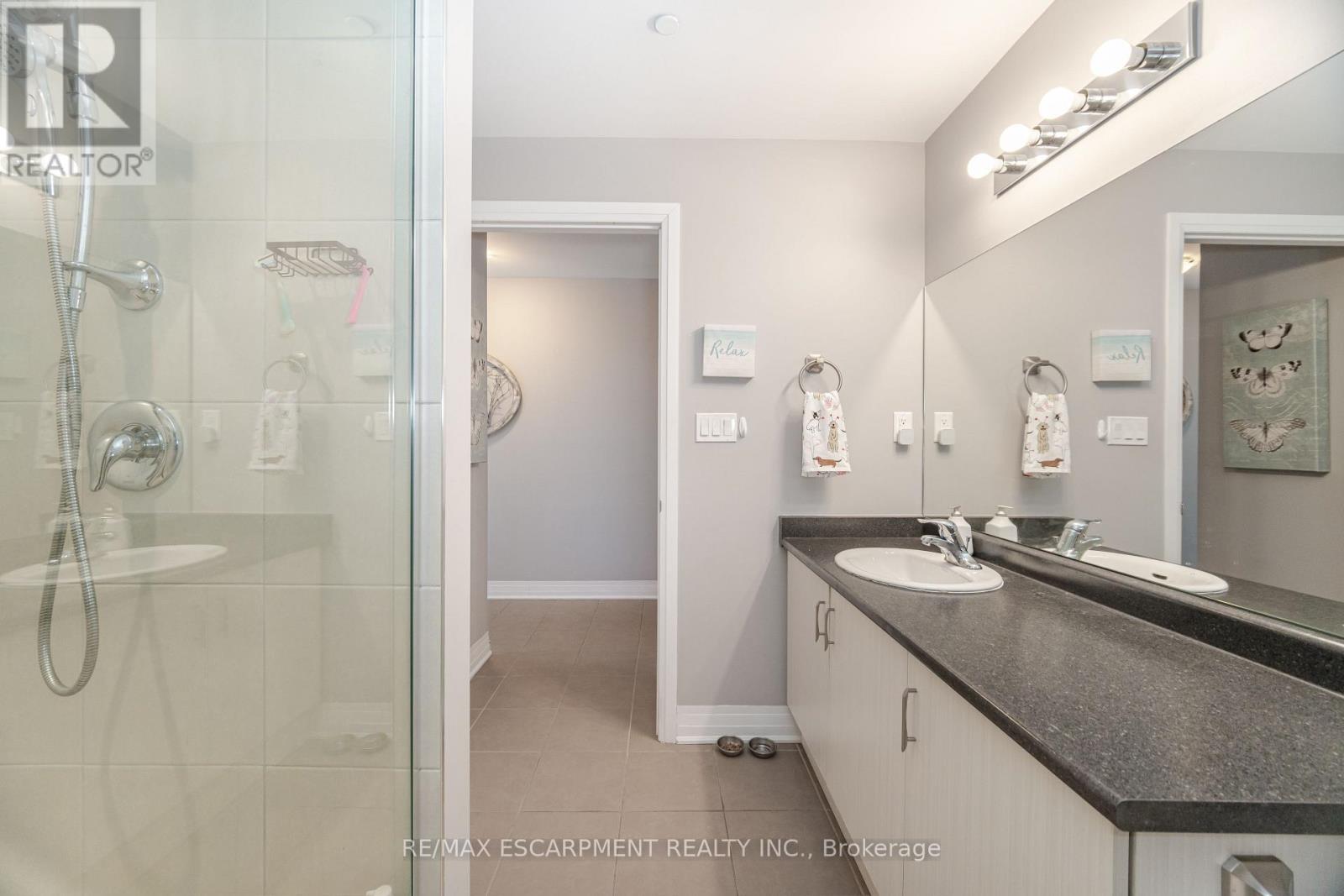 308 - 10 Concord Place, Grimsby, Ontario  L3M 0G6 - Photo 21 - X12379666