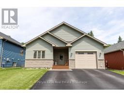 86 CHAFFEY TOWNSHIP ROAD, Huntsville, Ontario