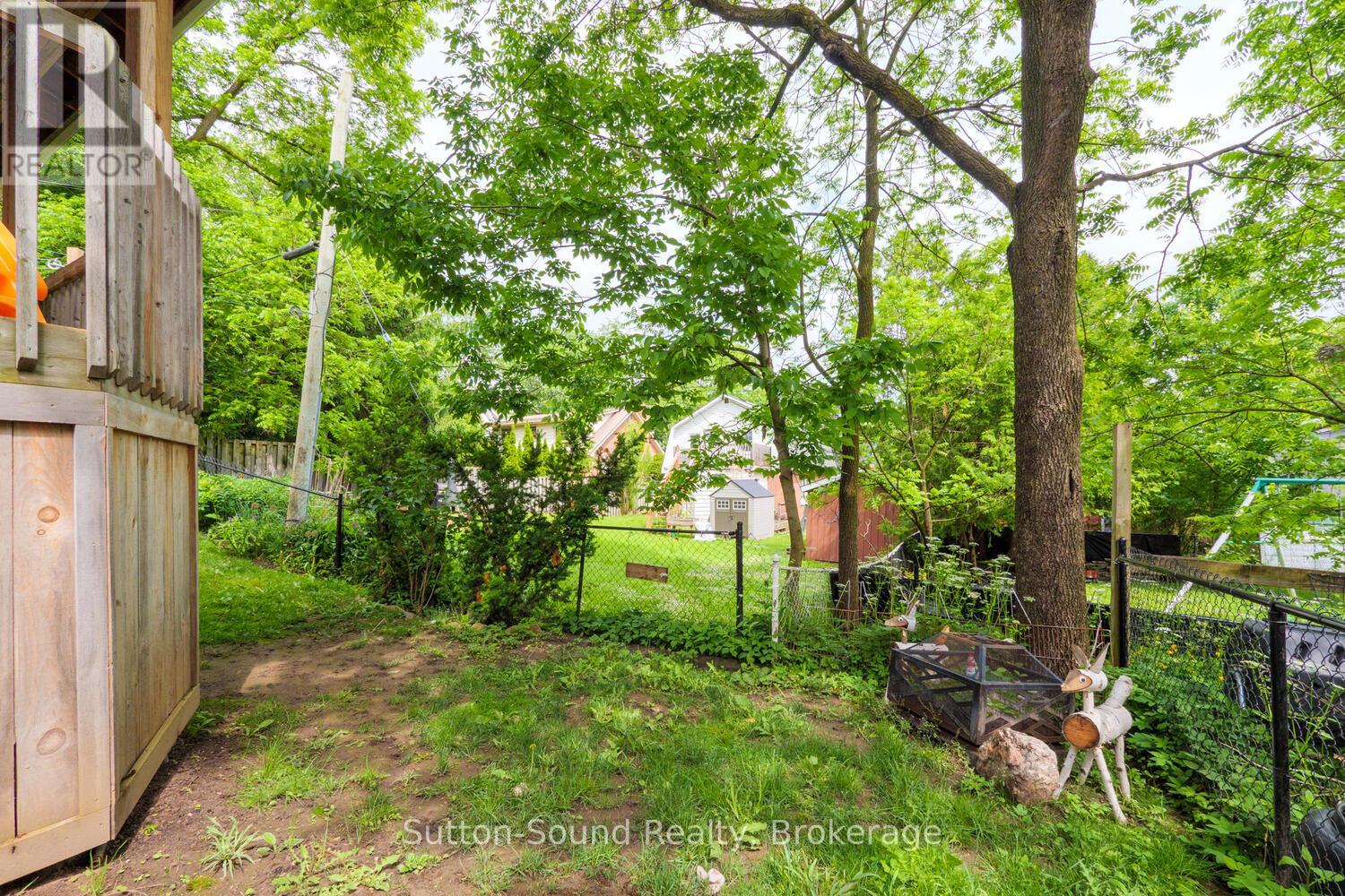 428 11th A Street W, Owen Sound, Ontario  N4K 3T5 - Photo 34 - X12379700