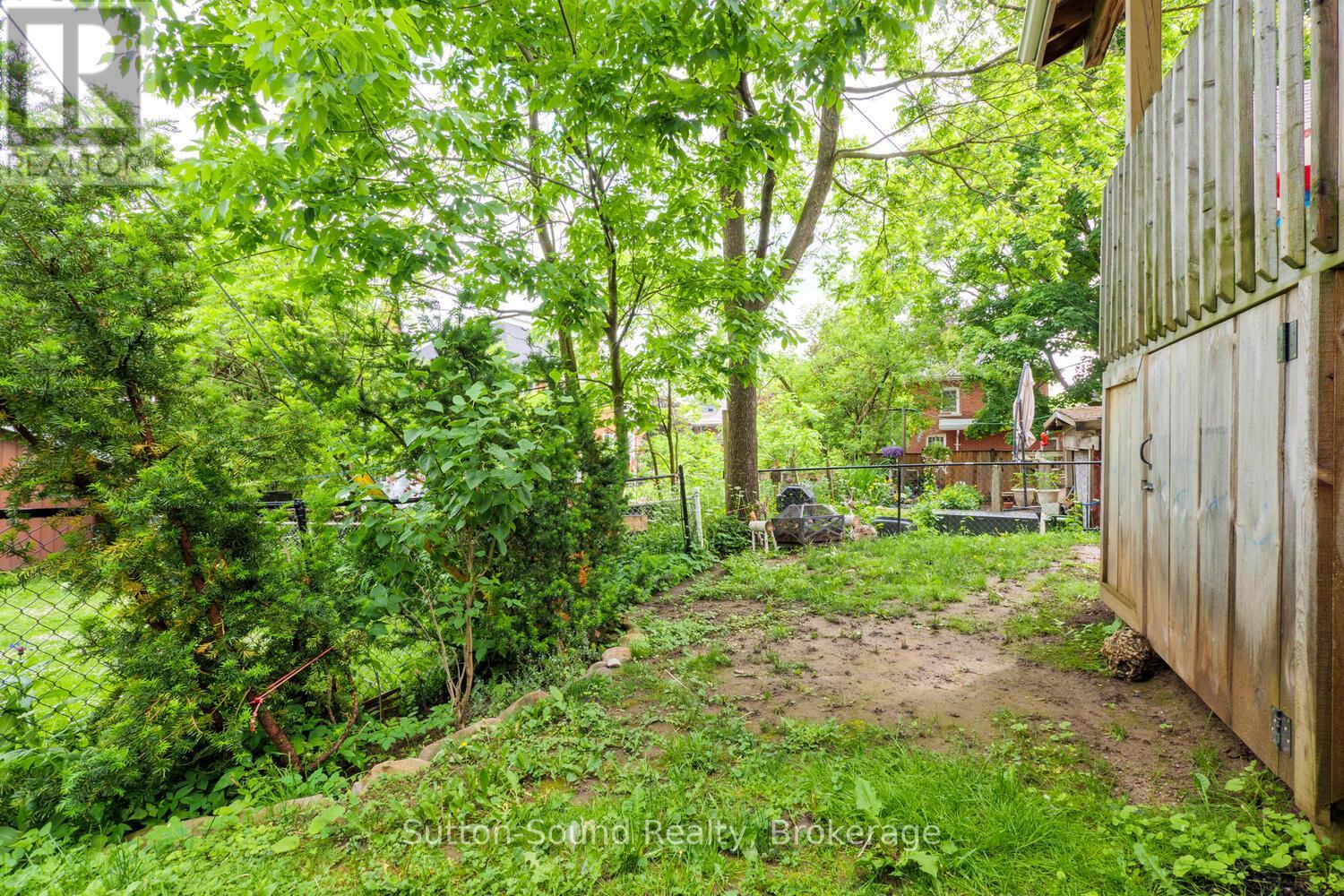 428 11th A Street W, Owen Sound, Ontario  N4K 3T5 - Photo 35 - X12379700