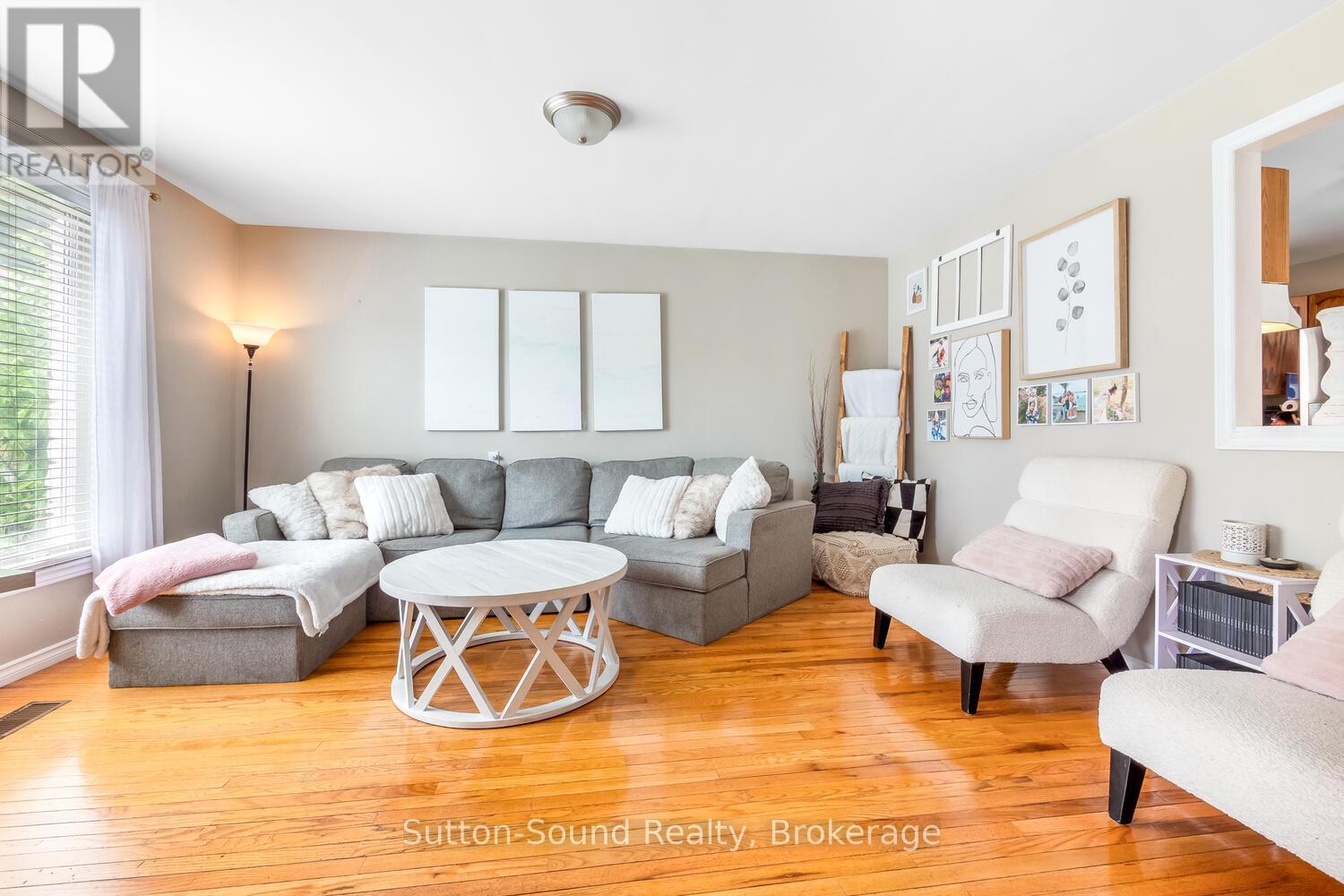 428 11th A Street W, Owen Sound, Ontario  N4K 3T5 - Photo 7 - X12379700