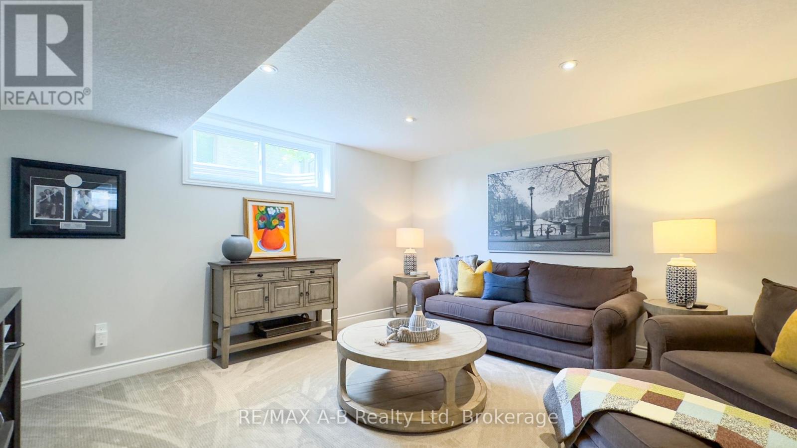 77 Guest Court, St. Marys, Ontario  N4X 1E5 - Photo 38 - X12379702