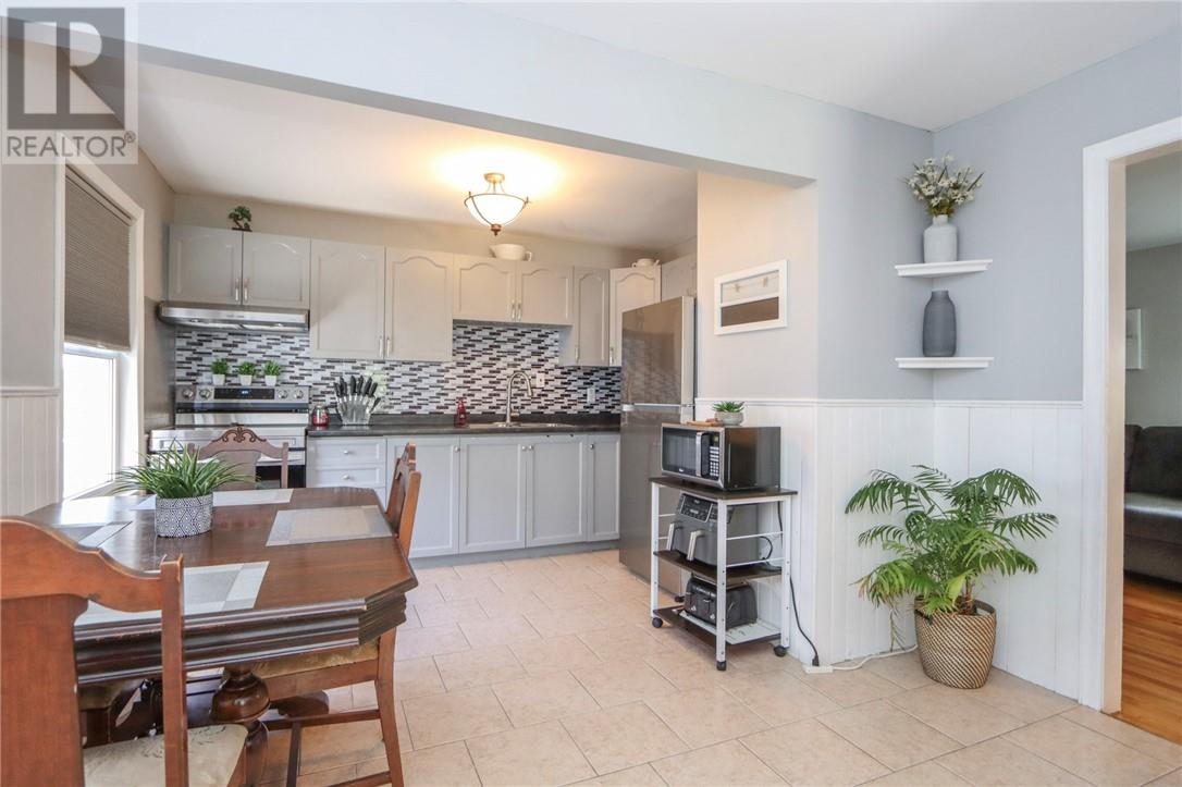 Property at 654 Cressey Street image 1