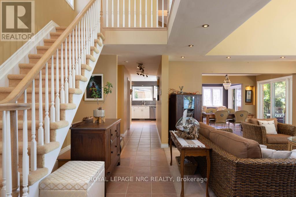 11 Abbey Avenue, St. Catharines (Port Dalhousie), Ontario  L2N 5J5 - Photo 31 - X12379712