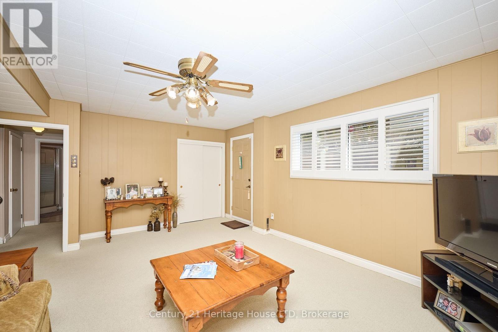 4668 Pinedale Drive, Niagara Falls, Ontario  L2E 6M8 - Photo 16 - X12379714