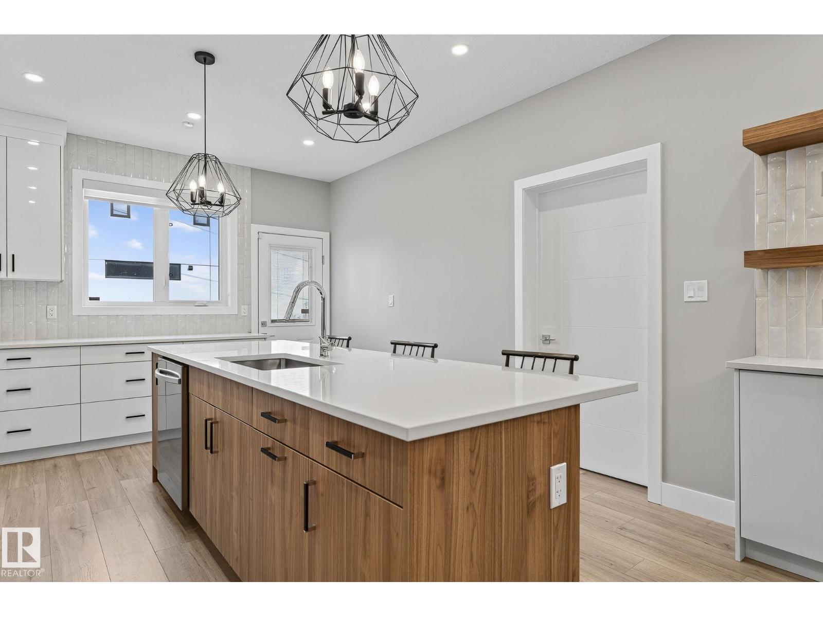 10906 54 Av Nw, Edmonton, Alberta  T6H 0V1 - Photo 21 - E4455943
