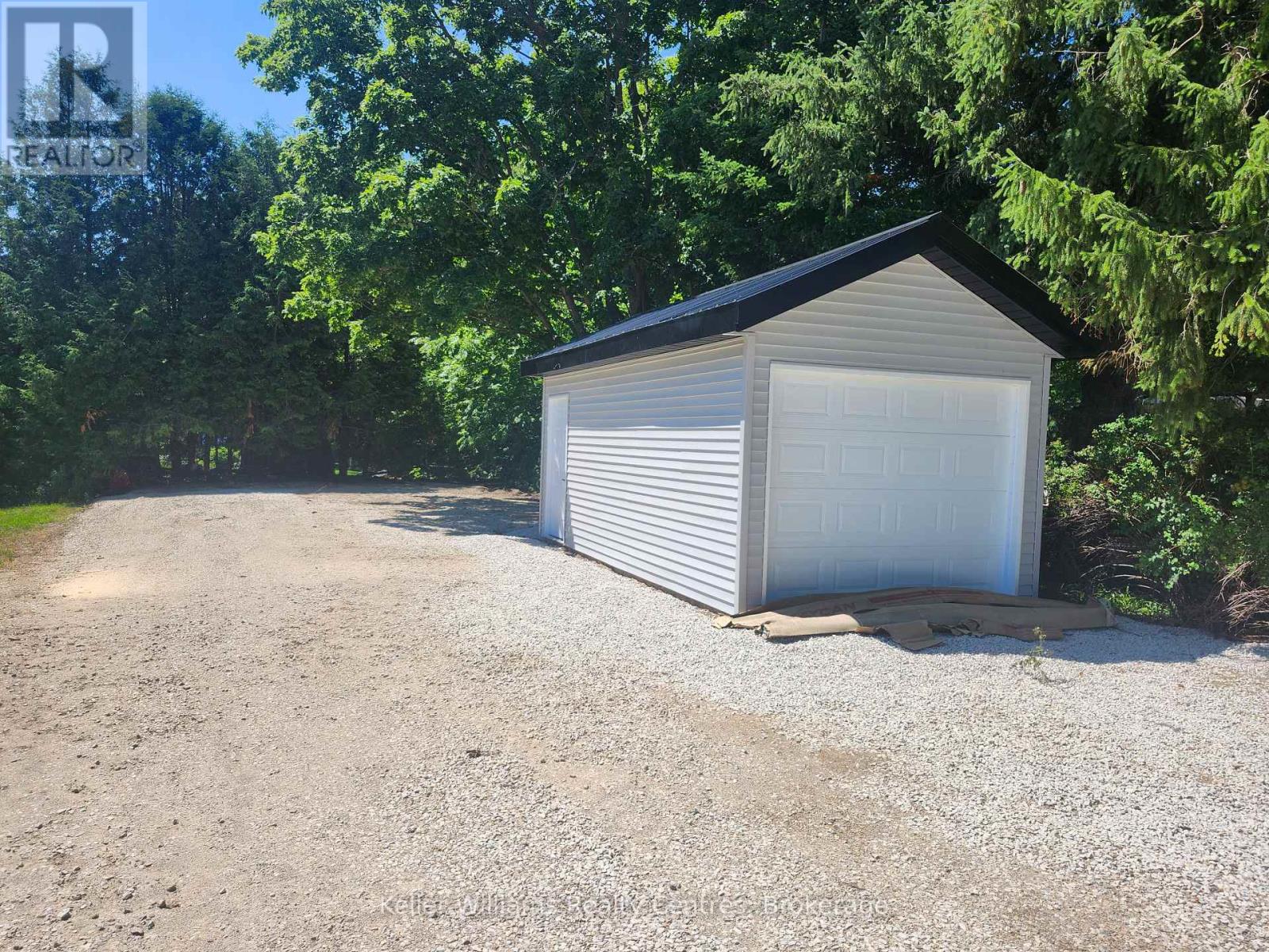 52 Queen Street W, South Bruce Peninsula, Ontario  N0H 1P0 - Photo 47 - X12251040