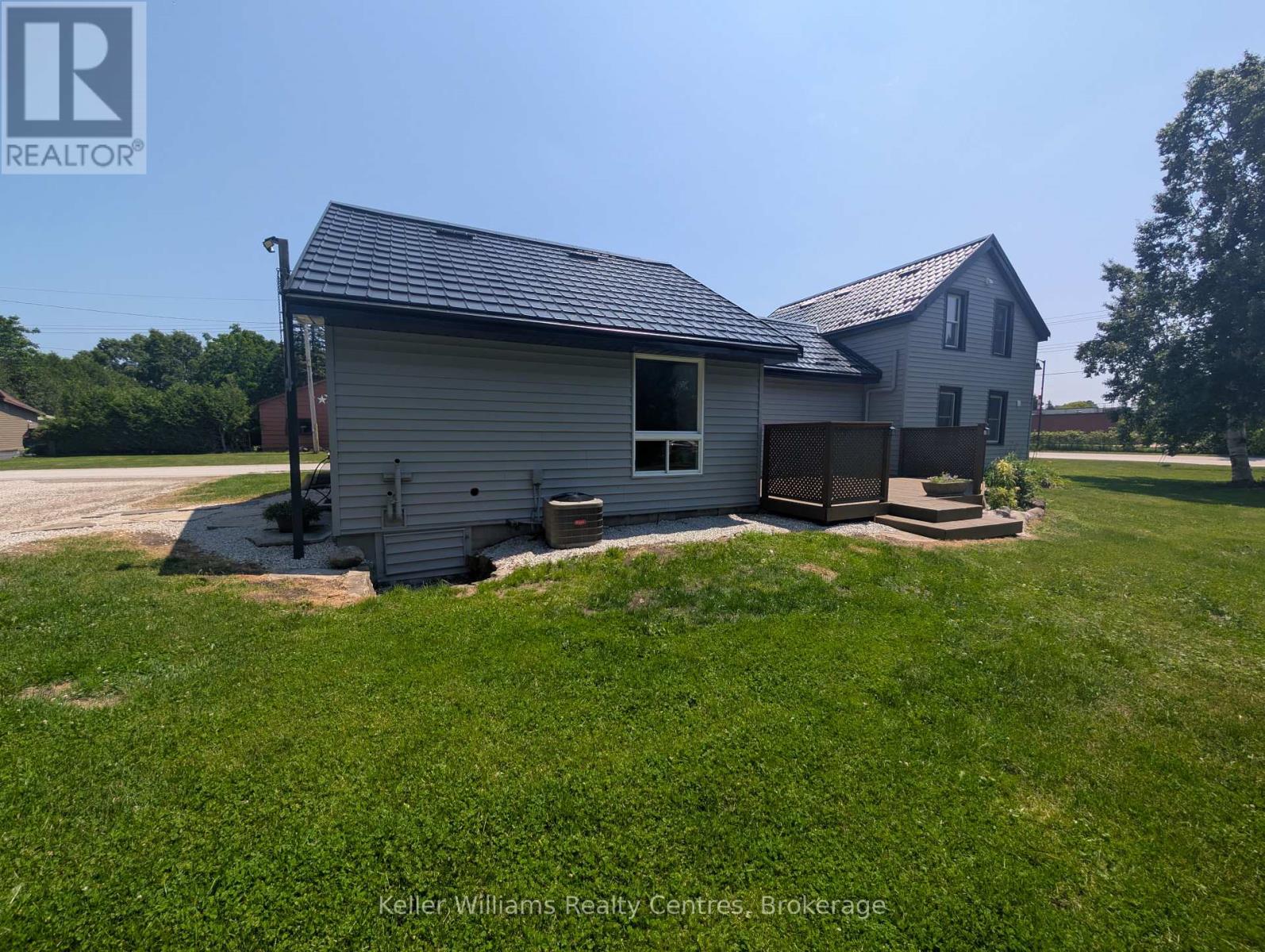 52 Queen Street W, South Bruce Peninsula, Ontario  N0H 1P0 - Photo 44 - X12251040