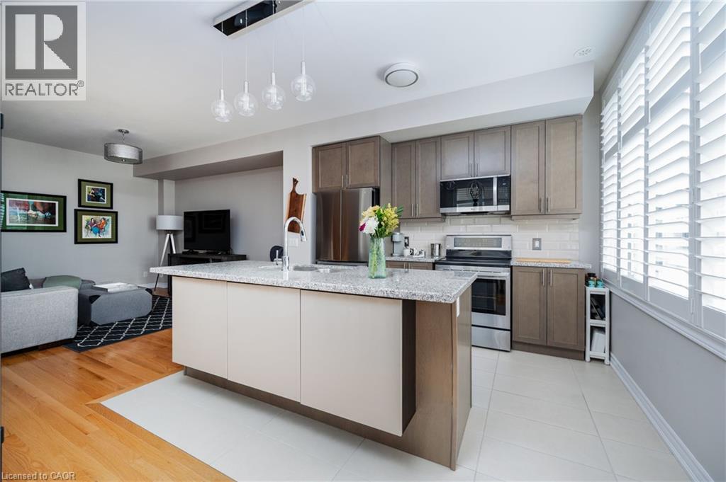 3084 Cascade Common, Oakville, Ontario  L6H 0R7 - Photo 6 - 40765221