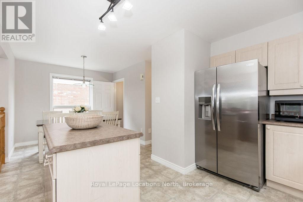 64 Marina Crescent, Collingwood, Ontario  L9Y 5N3 - Photo 18 - S12379787