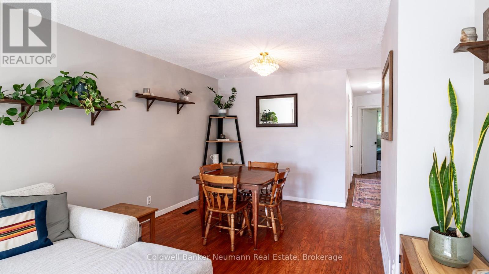 54 Conroy Crescent, Guelph, Ontario  N1G 2V6 - Photo 16 - X12379798