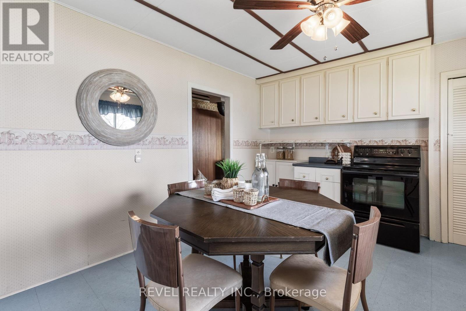 144 Starr Boulevard, Kawartha Lakes, Ontario  K0M 2C0 - Photo 10 - X12379811