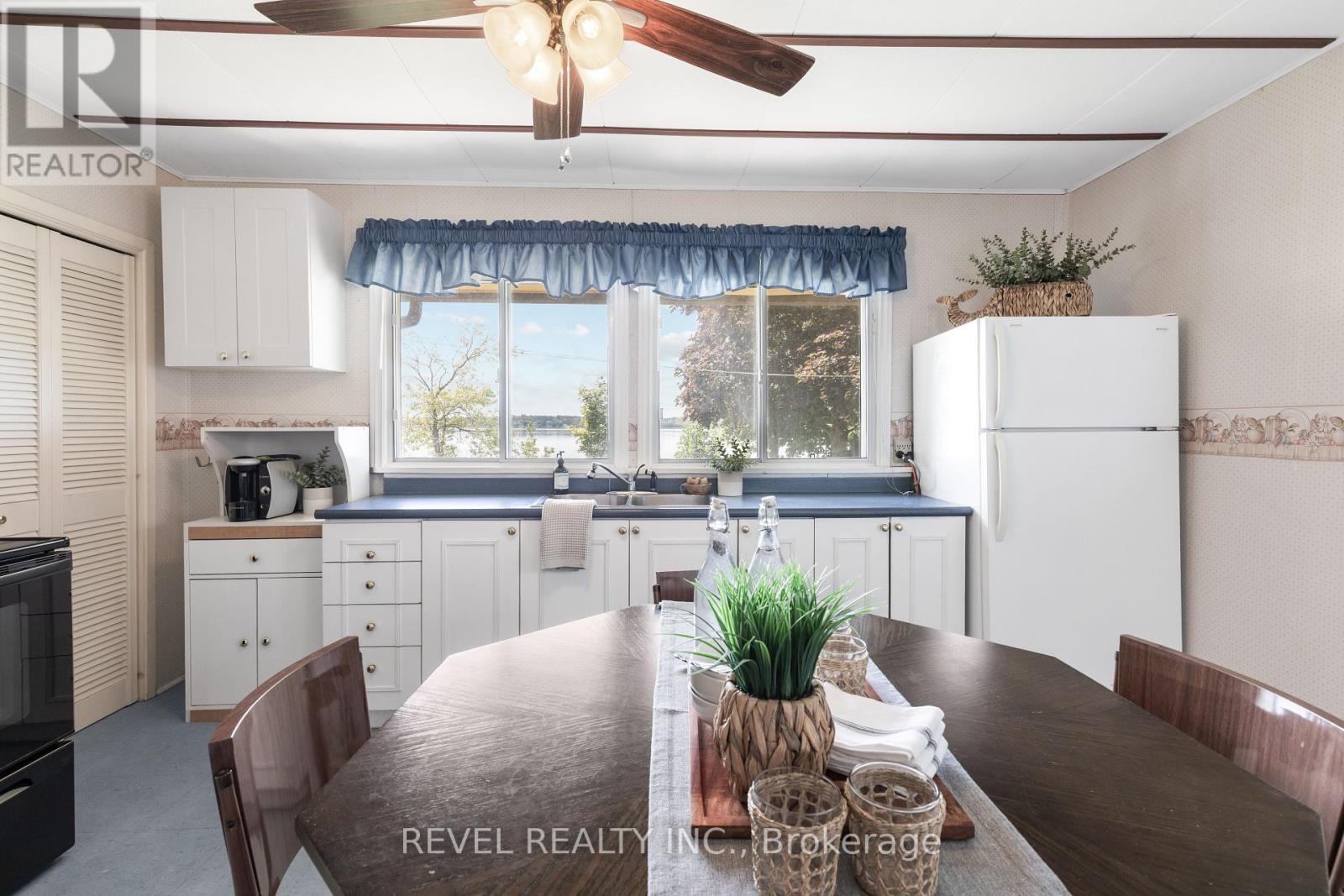 144 Starr Boulevard, Kawartha Lakes, Ontario  K0M 2C0 - Photo 13 - X12379811