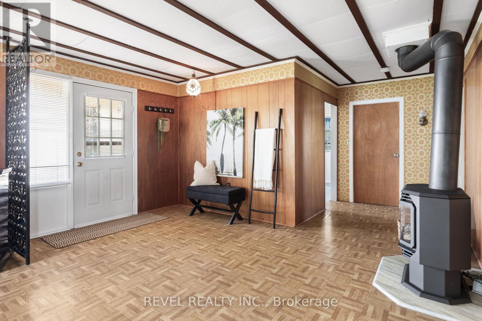 144 Starr Boulevard, Kawartha Lakes, Ontario  K0M 2C0 - Photo 22 - X12379811