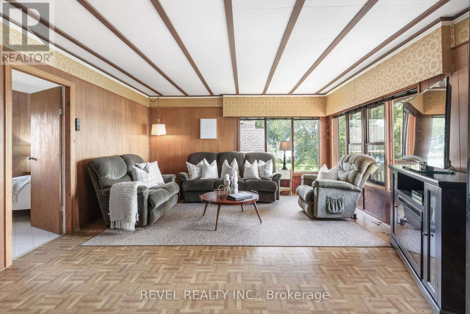 144 Starr Boulevard, Kawartha Lakes, Ontario  K0M 2C0 - Photo 24 - X12379811