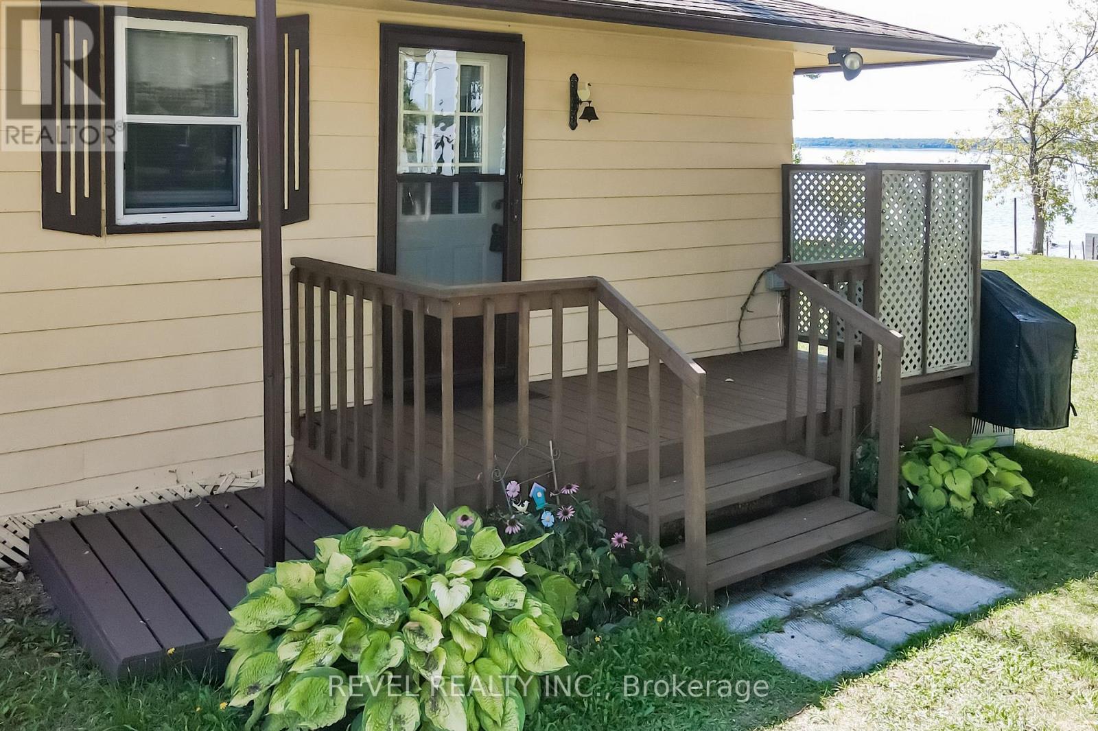 144 Starr Boulevard, Kawartha Lakes, Ontario  K0M 2C0 - Photo 5 - X12379811