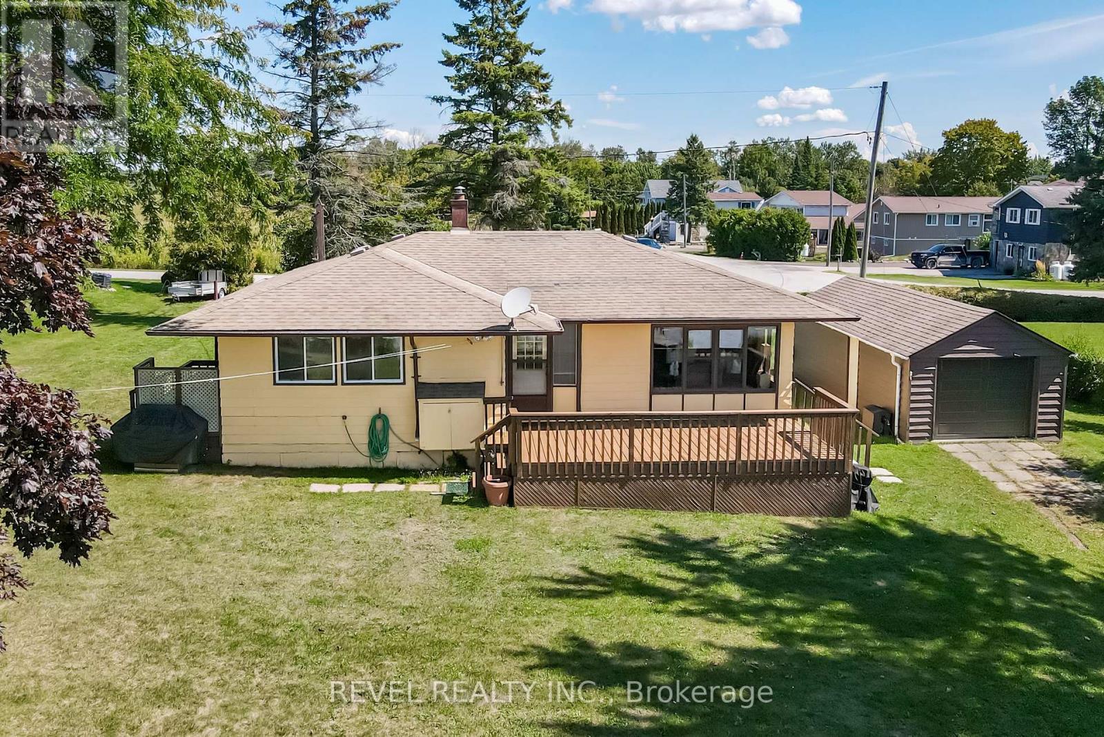 144 Starr Boulevard, Kawartha Lakes, Ontario  K0M 2C0 - Photo 6 - X12379811
