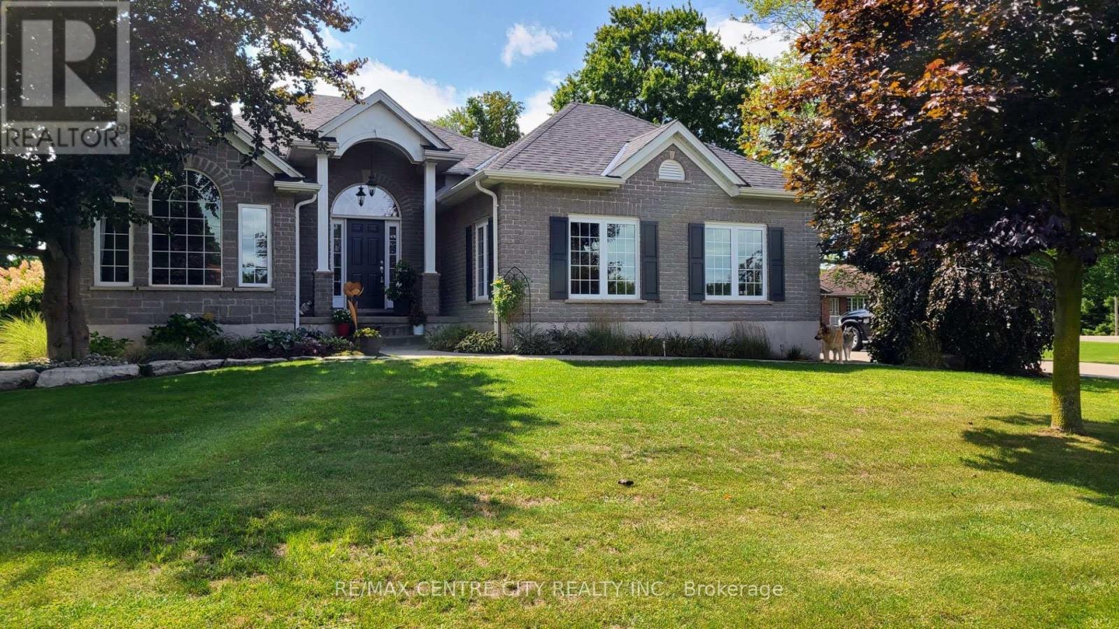 49201 Jamestown Line, Malahide (Copenhagen), Ontario  N5H 2R2 - Photo 1 - X12379743