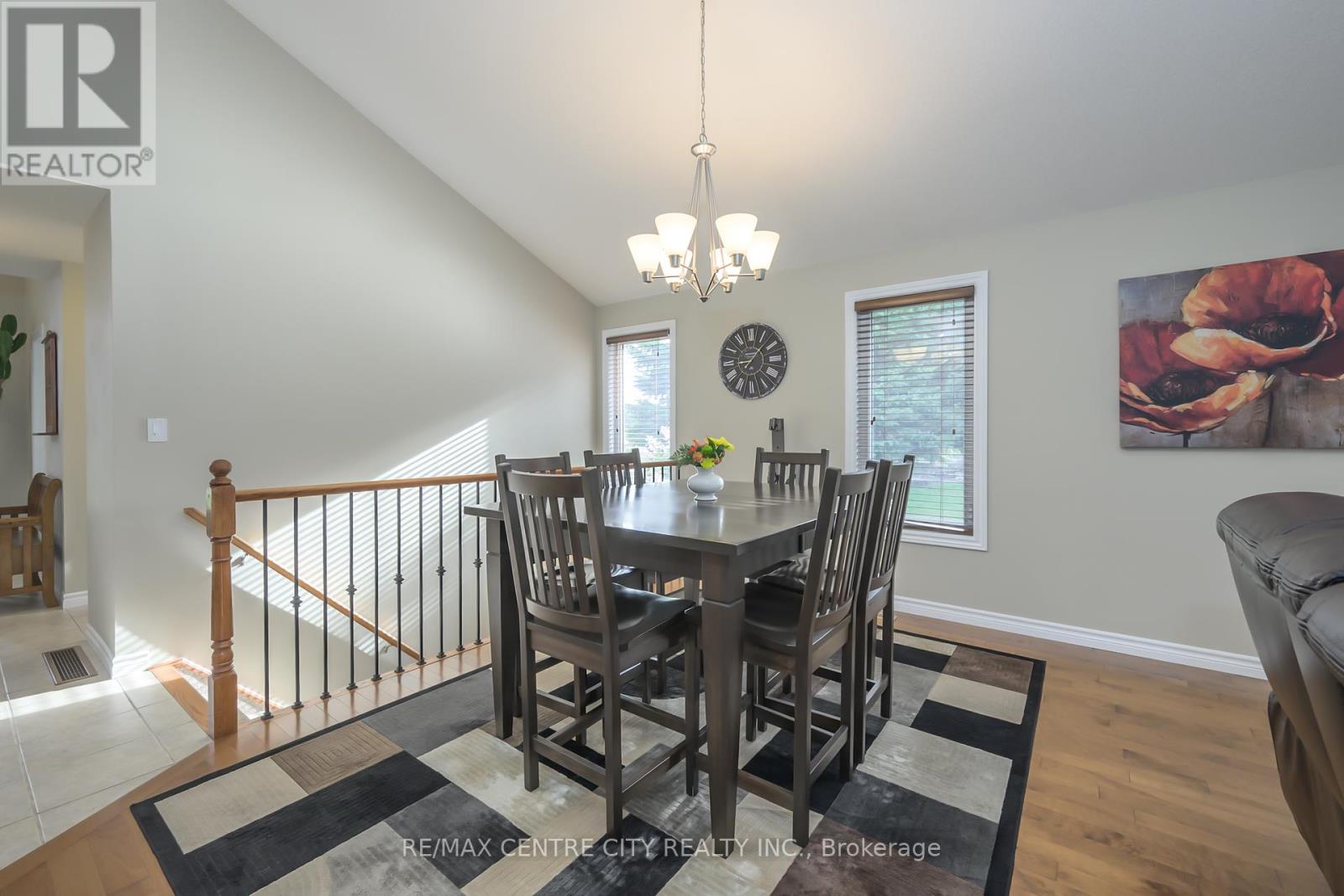 49201 Jamestown Line, Malahide, Ontario  N5H 2R2 - Photo 16 - X12379743