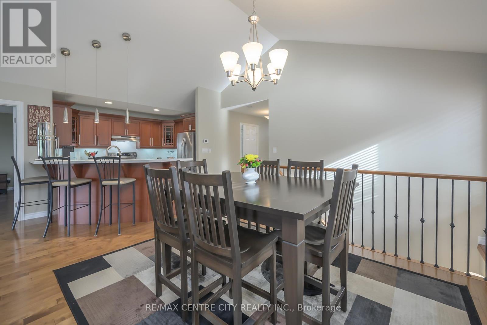 49201 Jamestown Line, Malahide, Ontario  N5H 2R2 - Photo 17 - X12379743