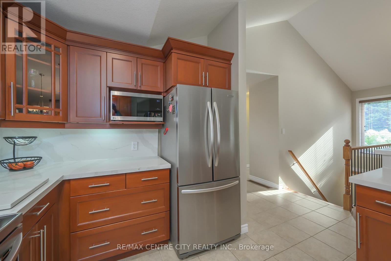 49201 Jamestown Line, Malahide, Ontario  N5H 2R2 - Photo 23 - X12379743