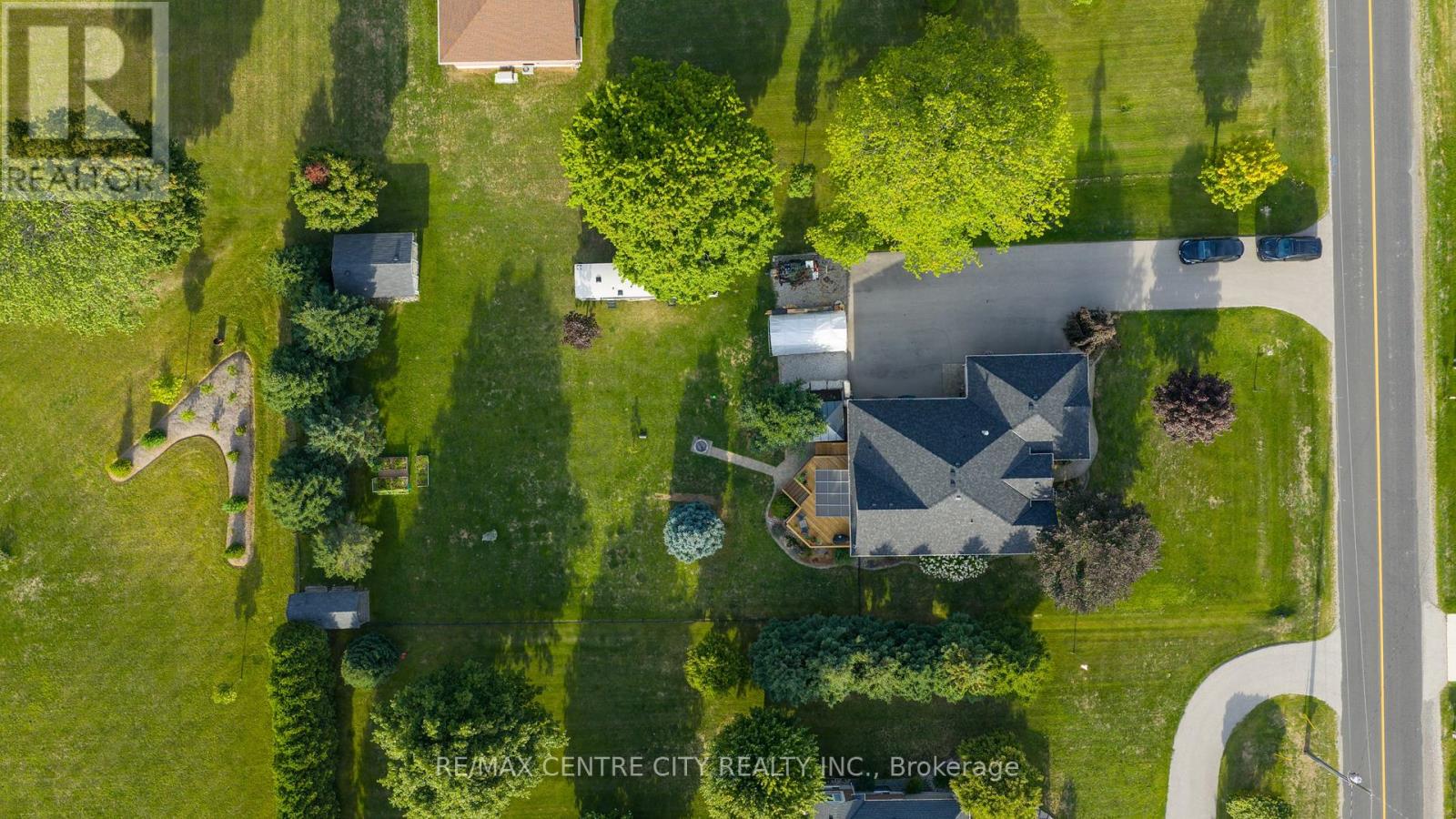 49201 Jamestown Line, Malahide, Ontario  N5H 2R2 - Photo 3 - X12379743