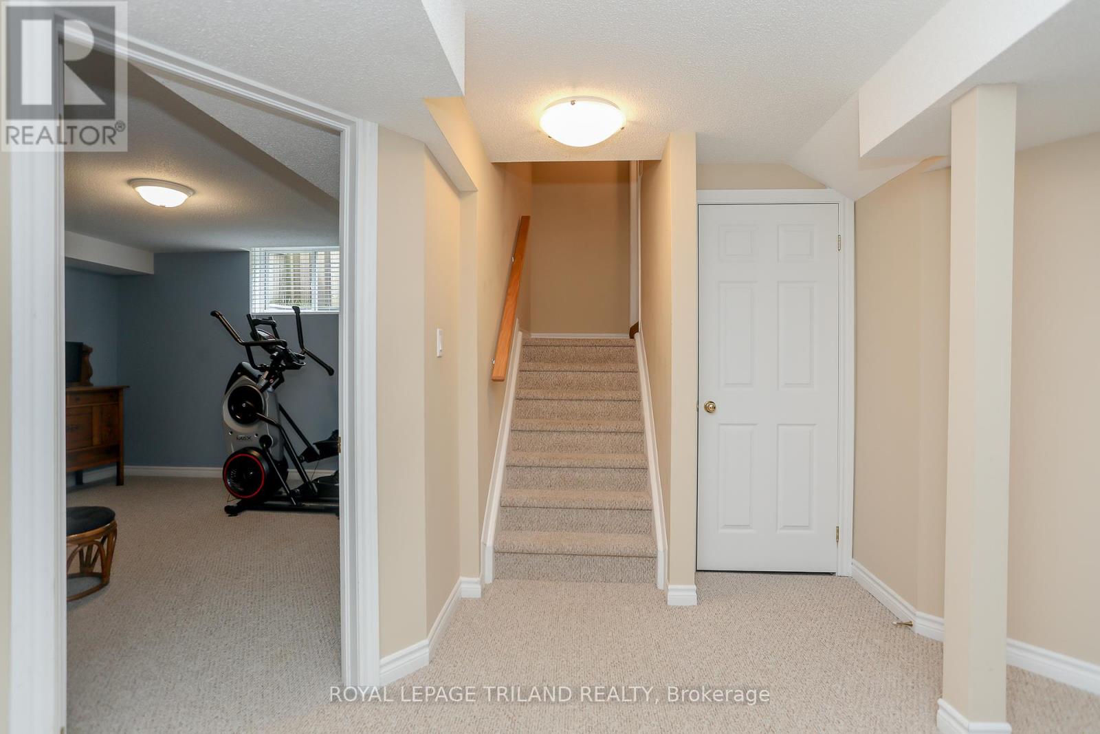 1356 Birchwood Drive, London South, Ontario  N6K 4Y5 - Photo 37 - X12379812