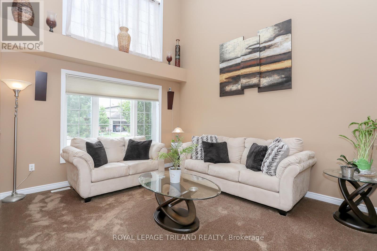 1356 Birchwood Drive, London South, Ontario  N6K 4Y5 - Photo 7 - X12379812