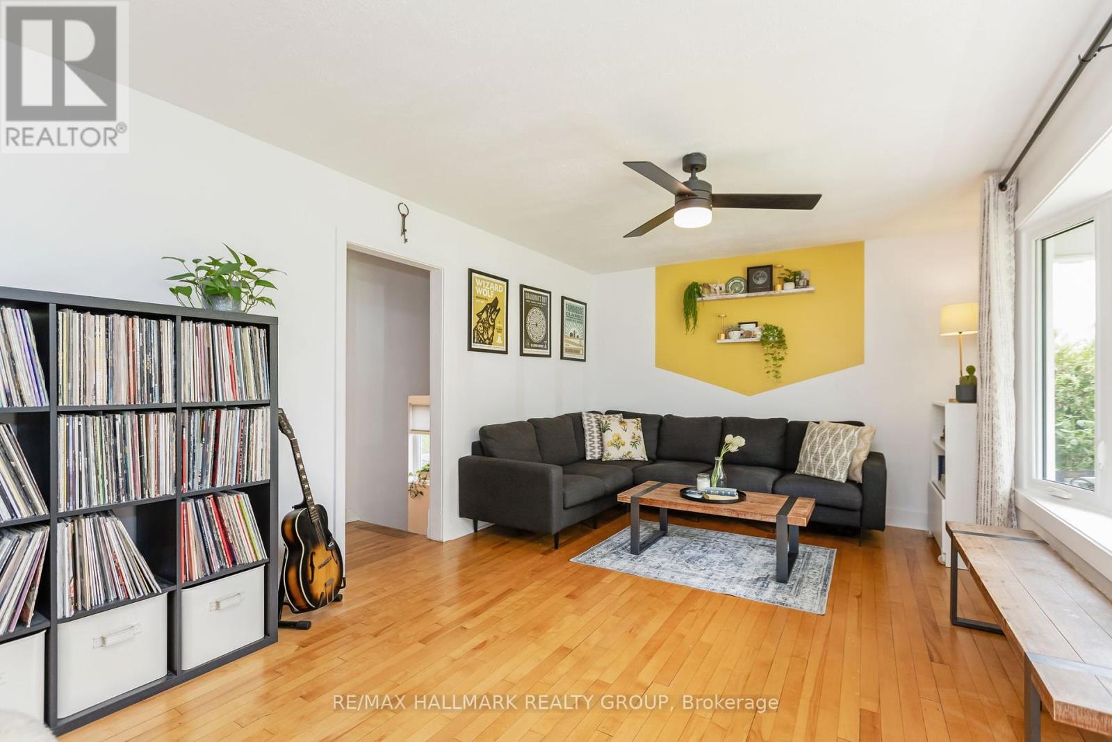 1225 Foxbar Avenue, Ottawa, Ontario  K1V 6V4 - Photo 10 - X12379750