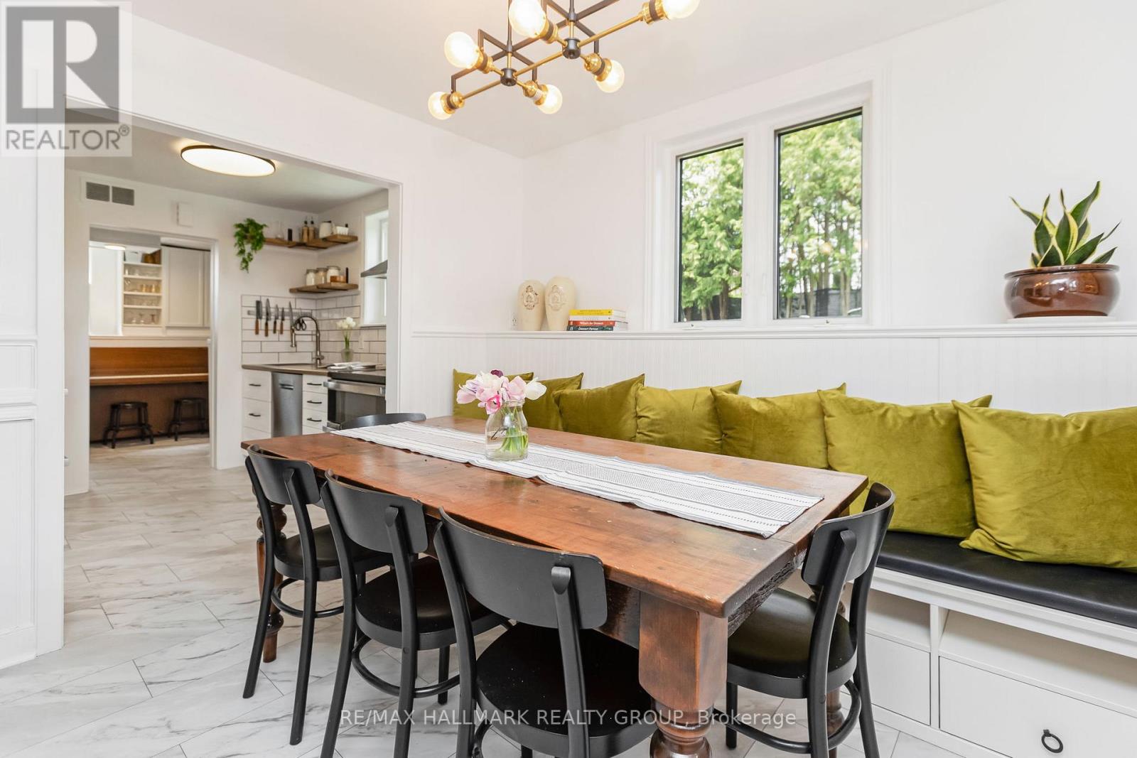 1225 Foxbar Avenue, Ottawa, Ontario  K1V 6V4 - Photo 18 - X12379750