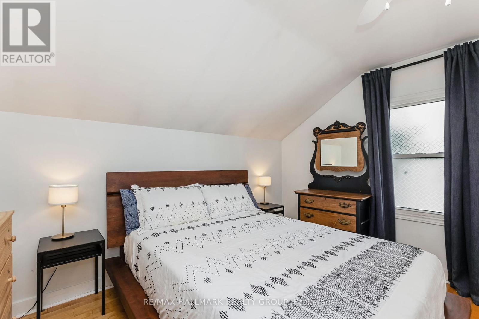 1225 Foxbar Avenue, Ottawa, Ontario  K1V 6V4 - Photo 28 - X12379750