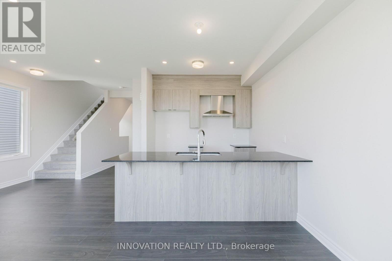 329 Cantering Drive, Ottawa, Ontario  K0A 2Z2 - Photo 12 - X12379766
