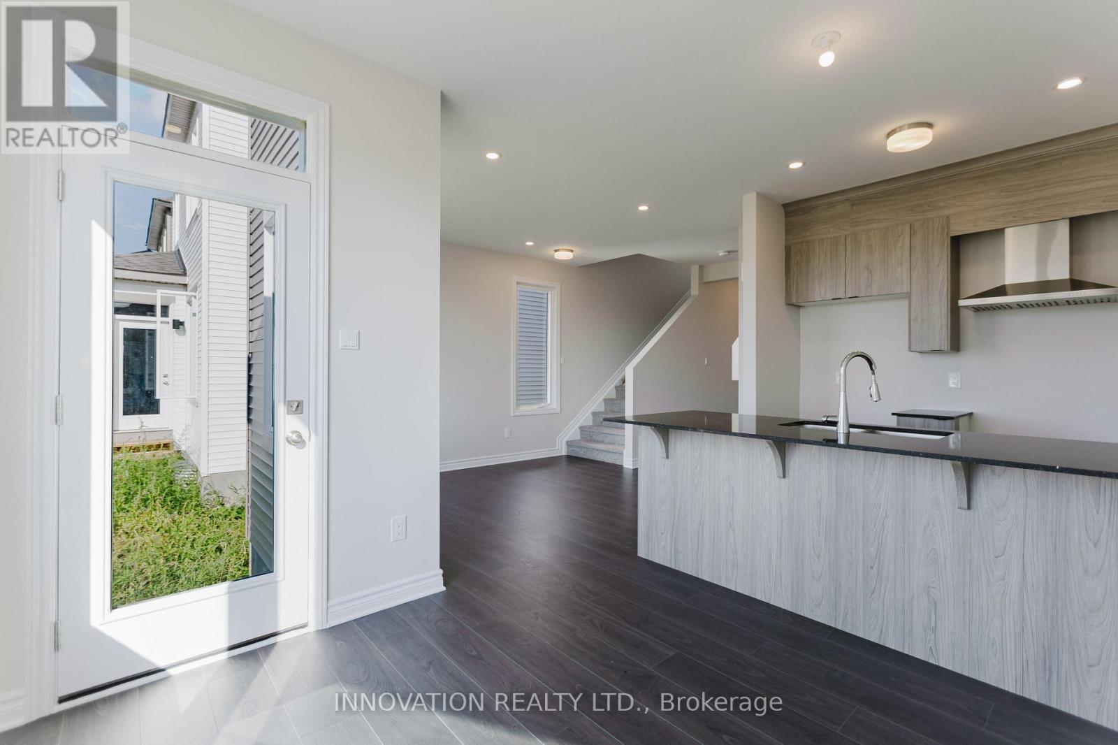 329 Cantering Drive, Ottawa, Ontario  K0A 2Z2 - Photo 14 - X12379766