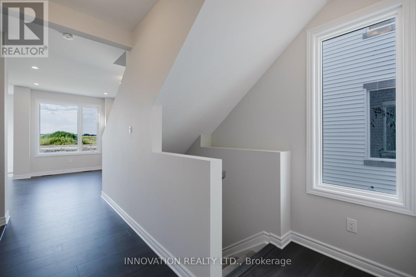 329 Cantering Drive, Ottawa, Ontario  K0A 2Z2 - Photo 5 - X12379766
