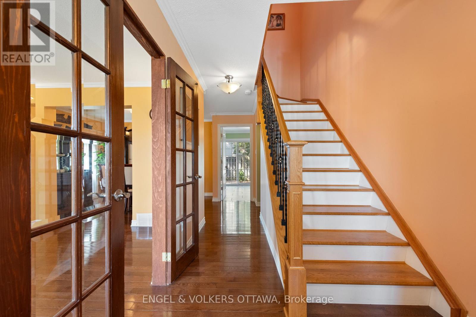 Property at 105 - 302 KINTYRE PRIVATE image 5