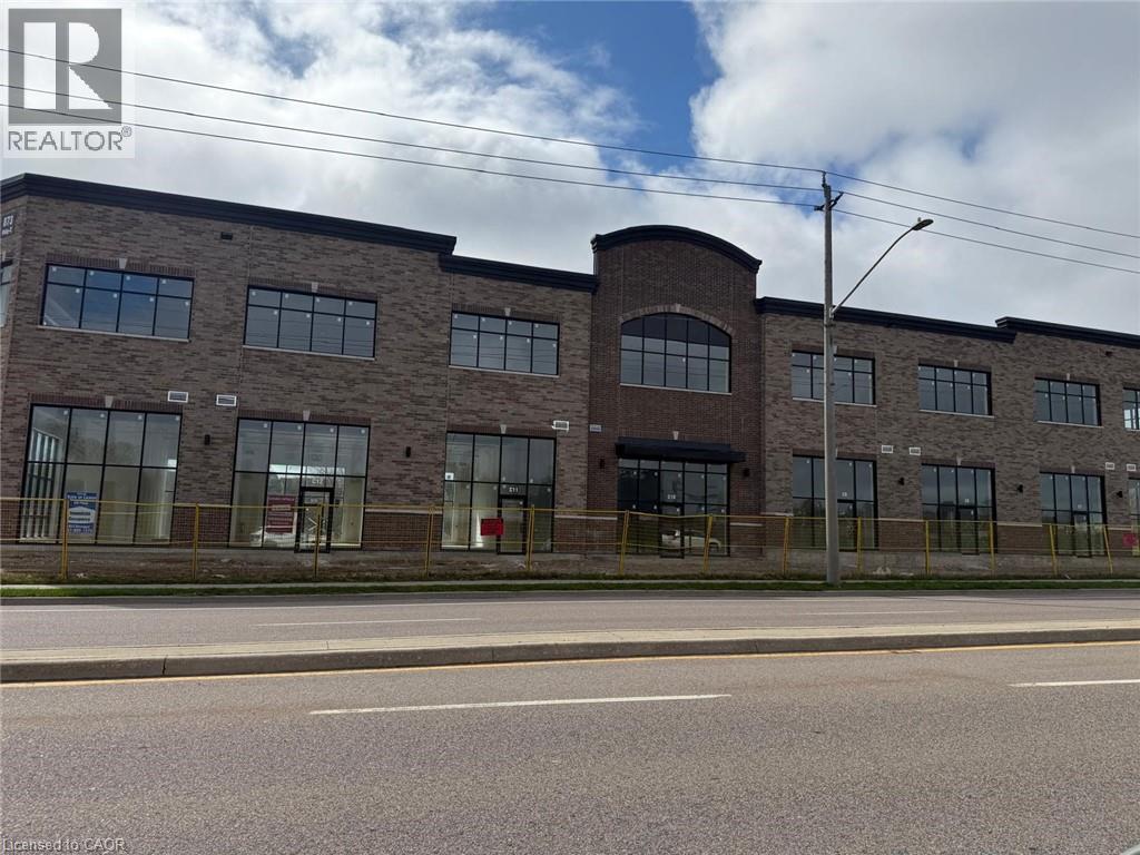 873 Fairway Road N Unit# C-9, Kitchener, Ontario  N2A 0C3 - Photo 1 - 40766049