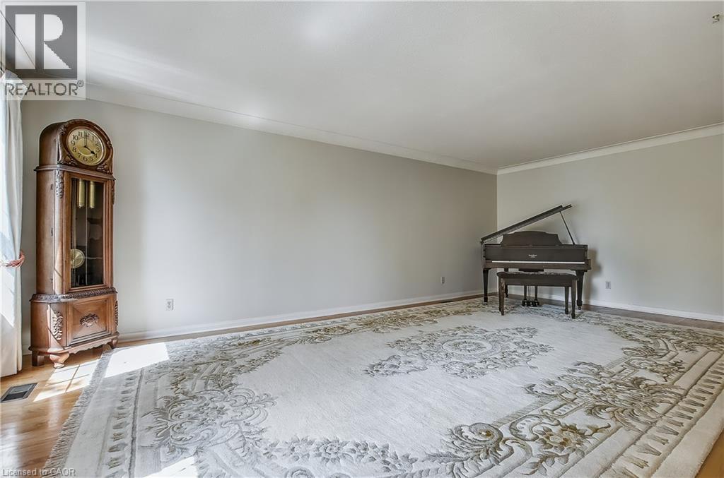 2151 No 1 Side Road, Burlington, Ontario  L7P 0S3 - Photo 7 - 40765527