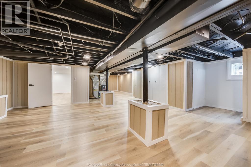 2241 Windermere, Windsor, Ontario  N8W 2S7 - Photo 30 - 25022325